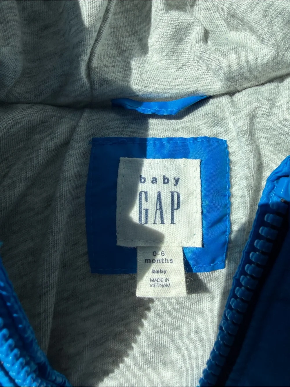GAP lightweight puffer